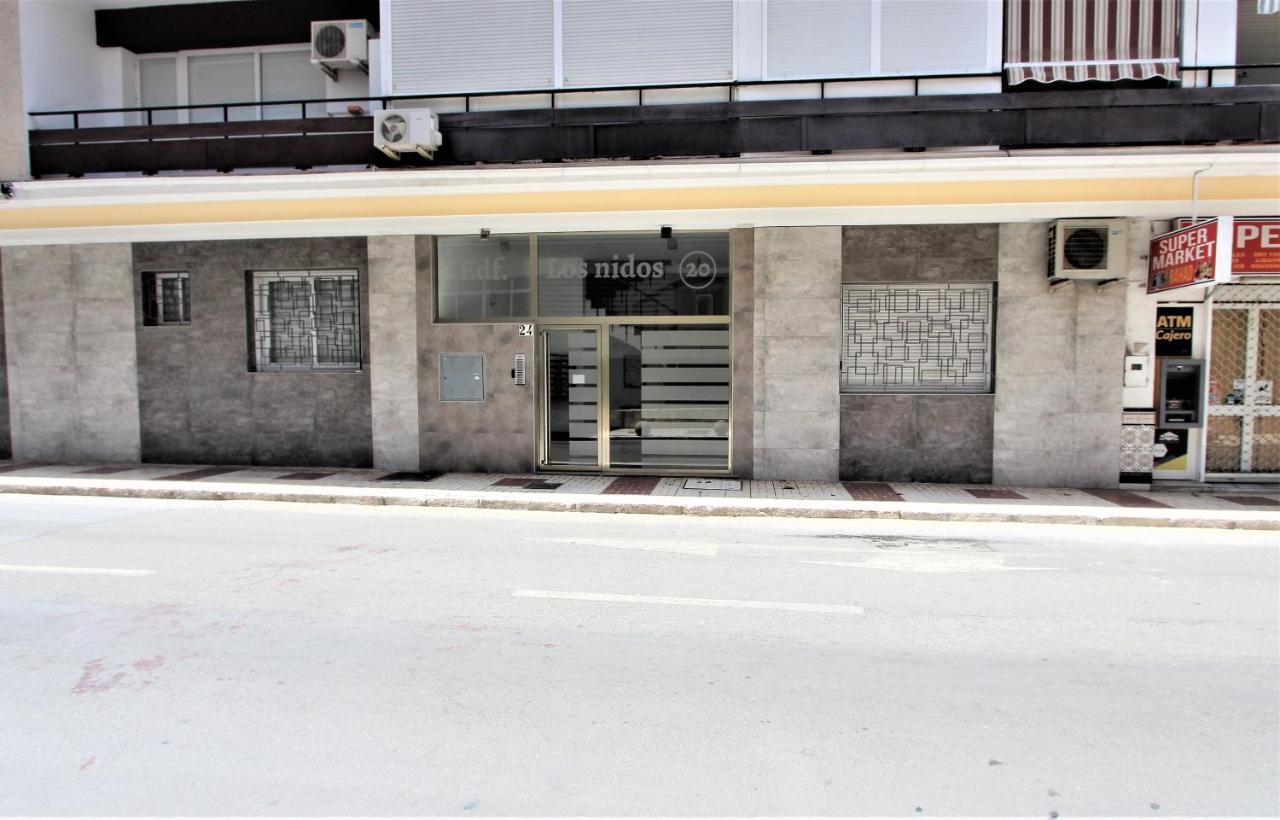 La Carihuela Los Nidos Lägenhet Torremolinos Exteriör bild